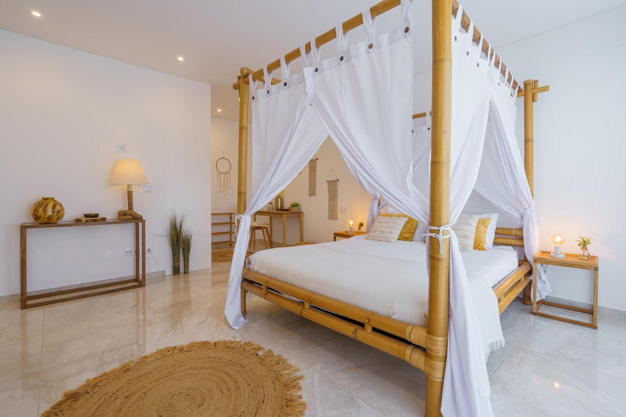 Paradise Villa, Luxury Villa Near The Beach Ribamar  Экстерьер фото